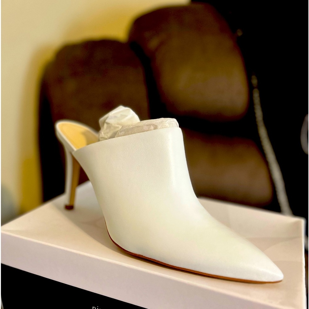 BRAND NEW NEVER WORN Nine West Karyta Mule